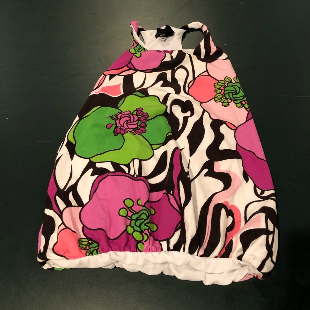 Adorable girls dress